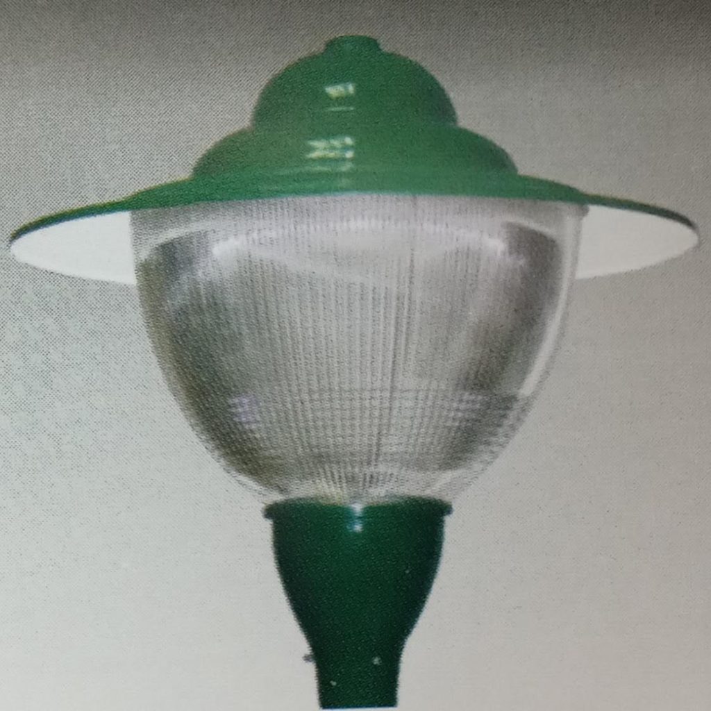 LED Post Top Light with Aluminium Base and Spun Aluminium Top, Acrylic Diffuser.